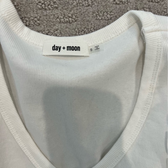 White Ruffled Bodysuit - Picture 2 of 3